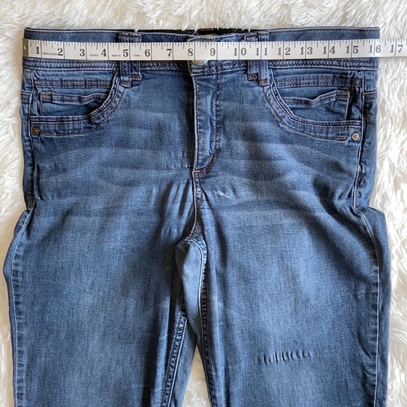 Democracy “Ab” Technology Stretch Size 12 Blue Jeans - Picture 9 of 11